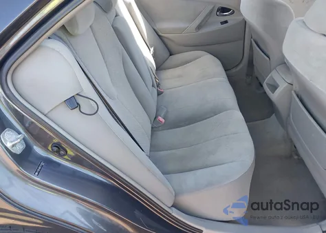 2007 Toyota Camry Le z USA, uszkodzony, nr VIN 4T1BE46K27U124974